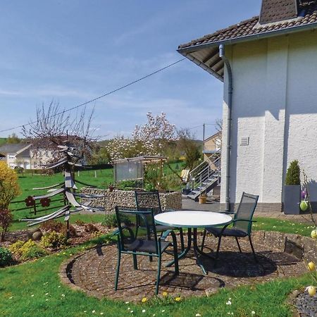 Cozy Apartment In Koerperich-Obersgegen With Wifi Korperich Екстериор снимка