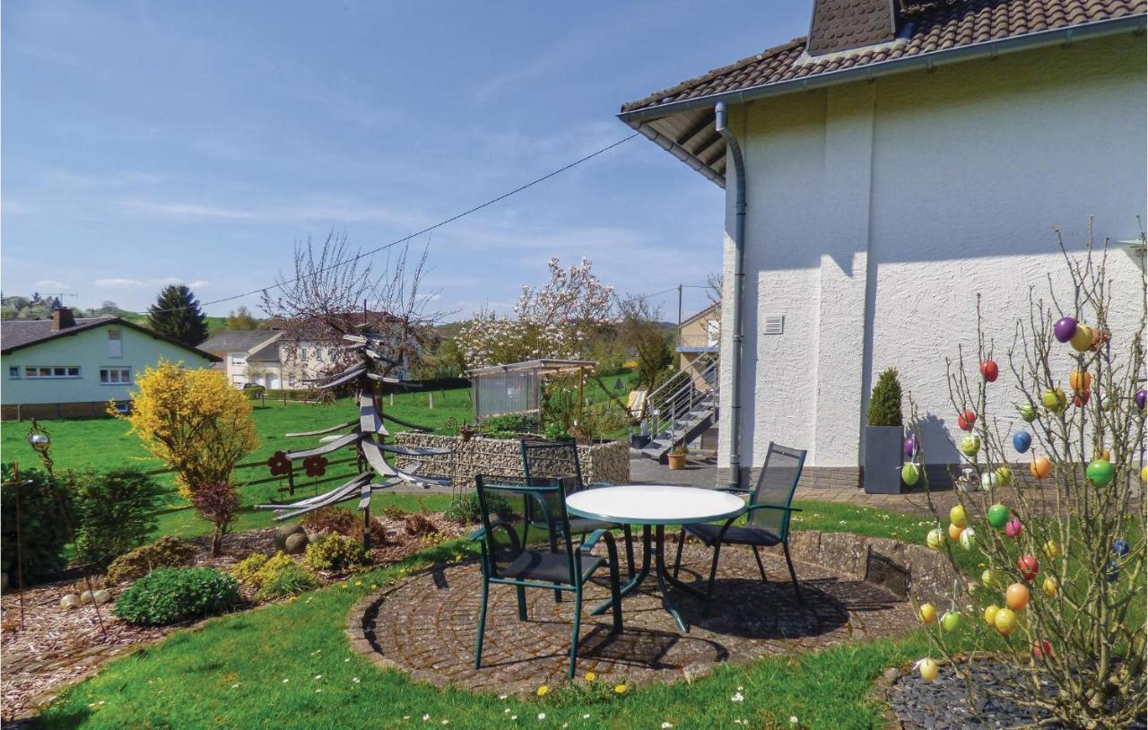 Cozy Apartment In Koerperich-Obersgegen With Wifi Korperich Екстериор снимка